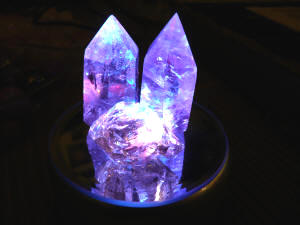 polished_quartz_crystals_on_display